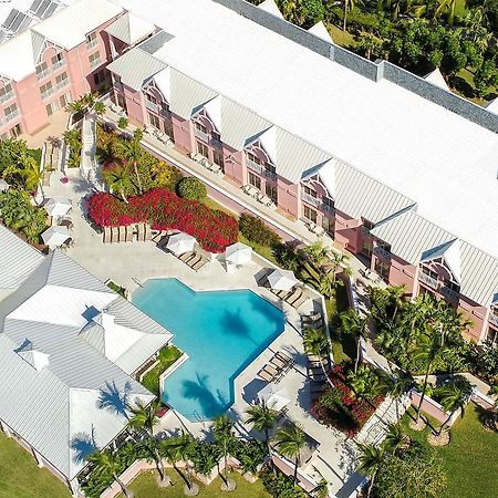 Comfort Suites Paradise Island Creek Village Zewnętrze zdjęcie