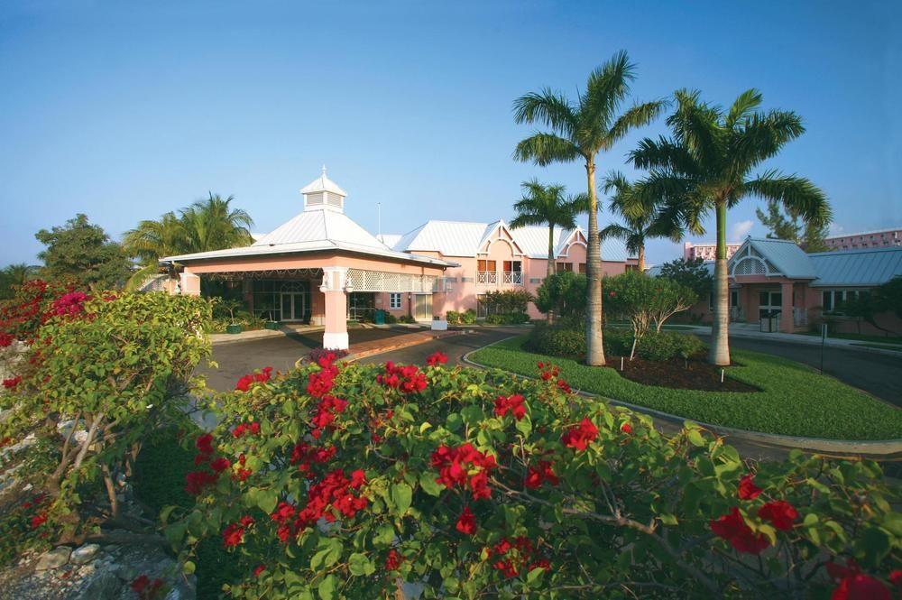 Comfort Suites Paradise Island Creek Village Zewnętrze zdjęcie