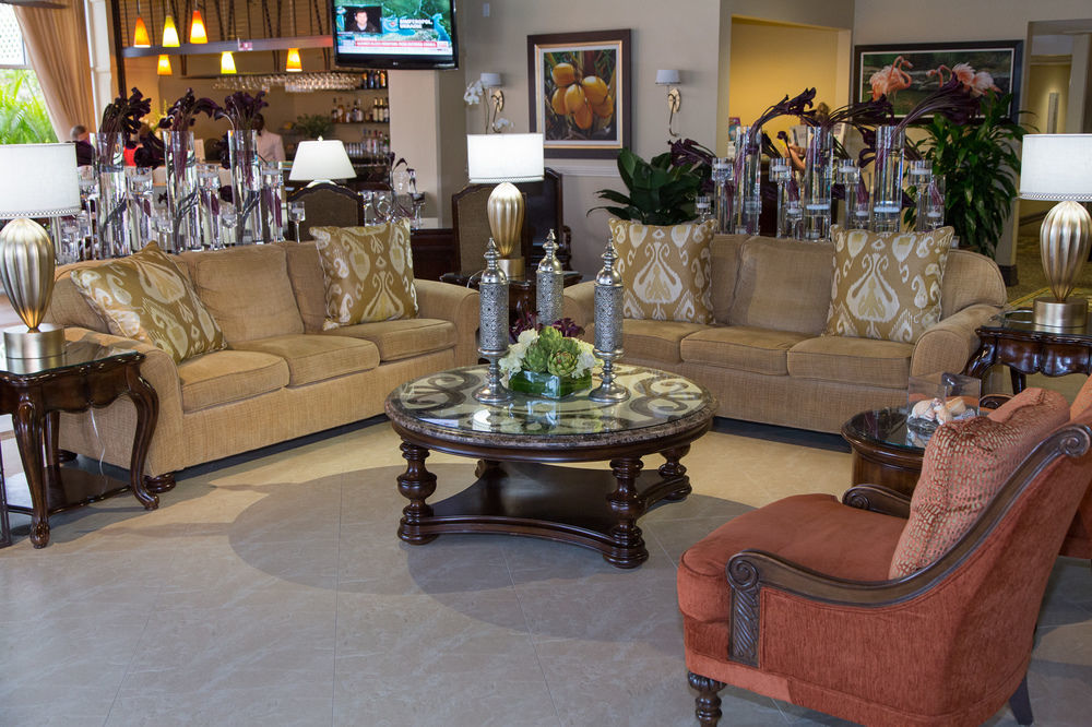 Comfort Suites Paradise Island Creek Village Zewnętrze zdjęcie